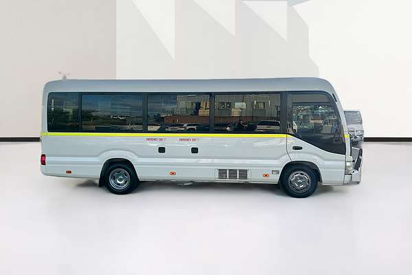 2022 Toyota Coaster STANDARD GDB70R