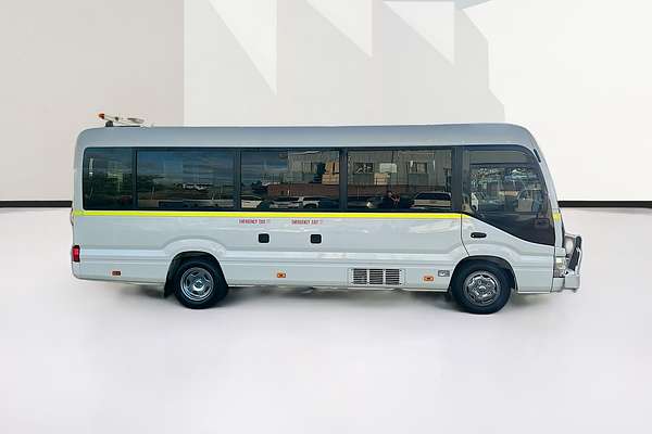 2022 Toyota Coaster STANDARD GDB70R