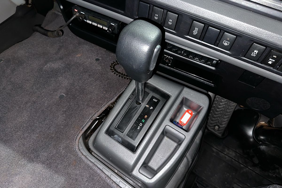 2023 Toyota Coaster DELUXE GDB70R