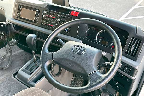 2022 Toyota Coaster STANDARD GDB70R