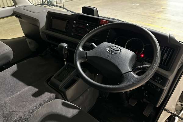 2023 Toyota Coaster DELUXE GDB70R