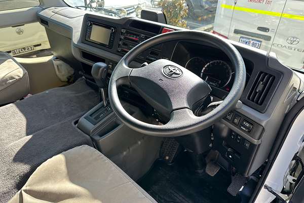 2023 Toyota Coaster STANDARD GDB70R