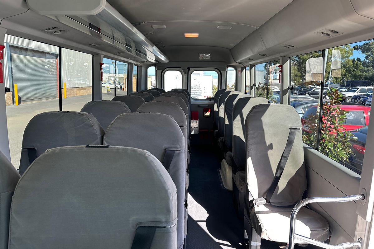 2023 Toyota Coaster STANDARD GDB70R
