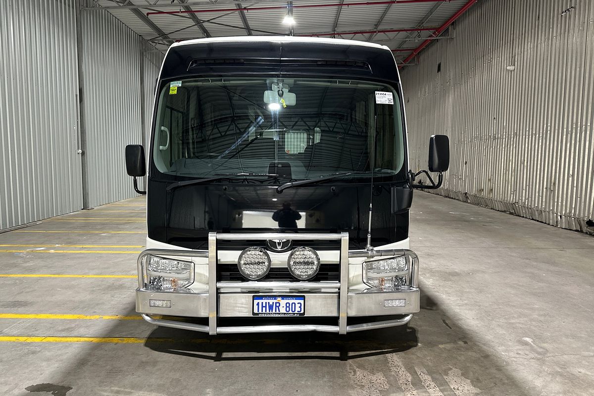2023 Toyota Coaster DELUXE GDB70R