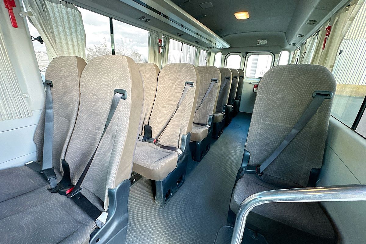 2022 Toyota Coaster STANDARD GDB70R