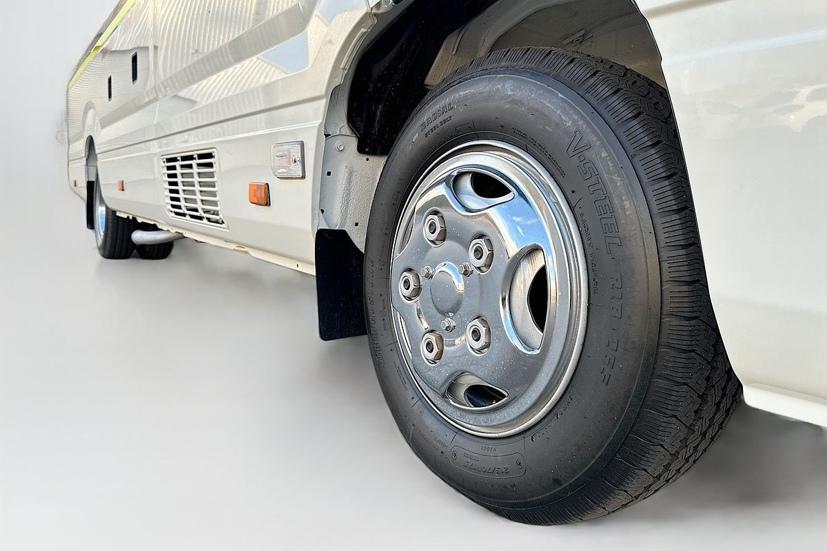 2022 Toyota Coaster STANDARD GDB70R