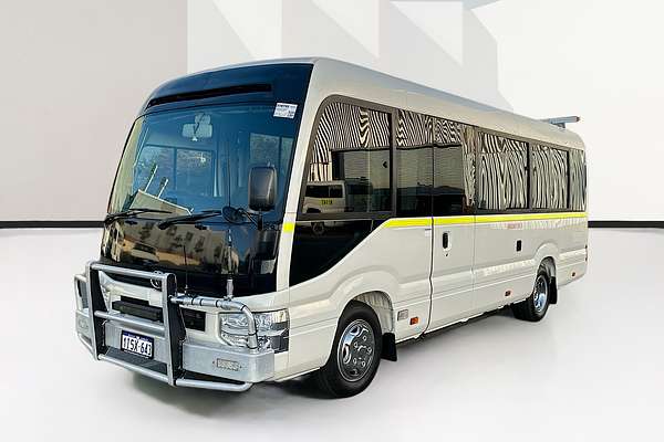 2022 Toyota Coaster STANDARD GDB70R