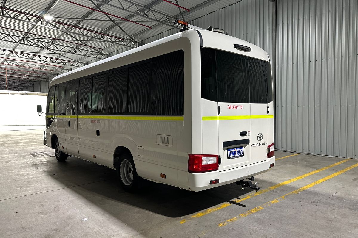 2023 Toyota Coaster DELUXE GDB70R