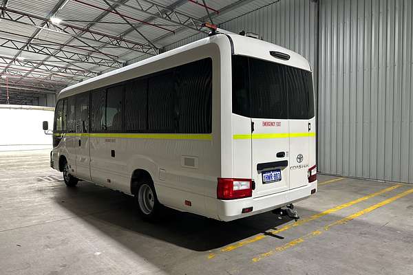 2023 Toyota Coaster DELUXE GDB70R