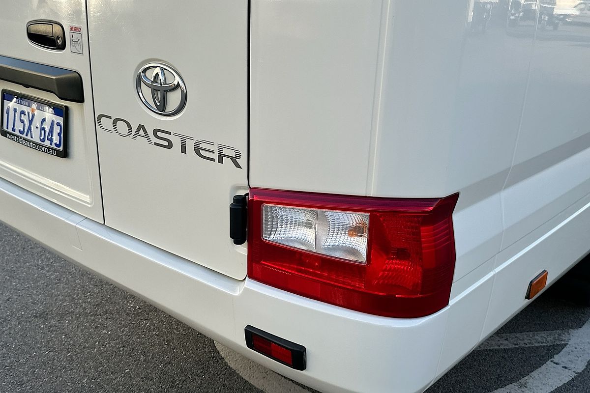 2022 Toyota Coaster STANDARD GDB70R