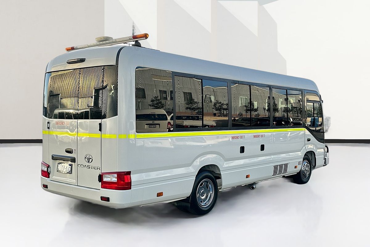 2022 Toyota Coaster STANDARD GDB70R