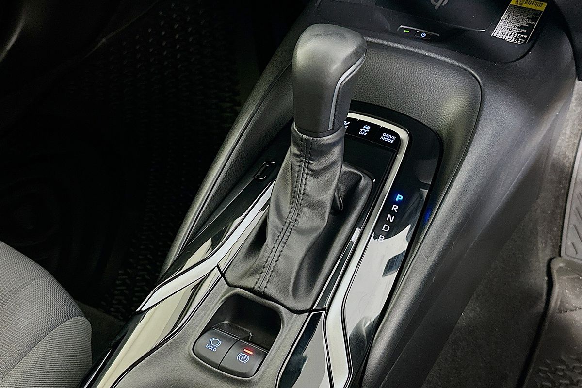 2022 Toyota COROLLA SX HYBRID ZWE211R