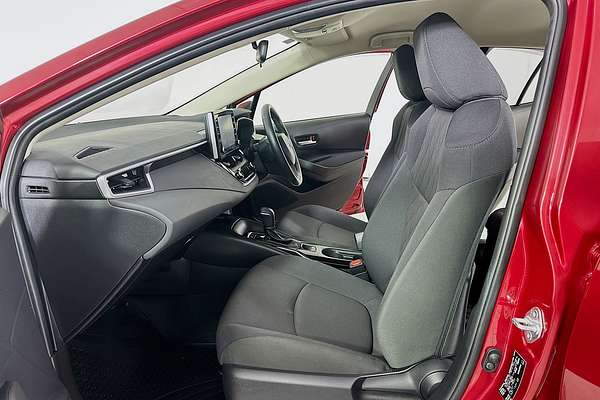 2022 Toyota COROLLA SX HYBRID ZWE211R