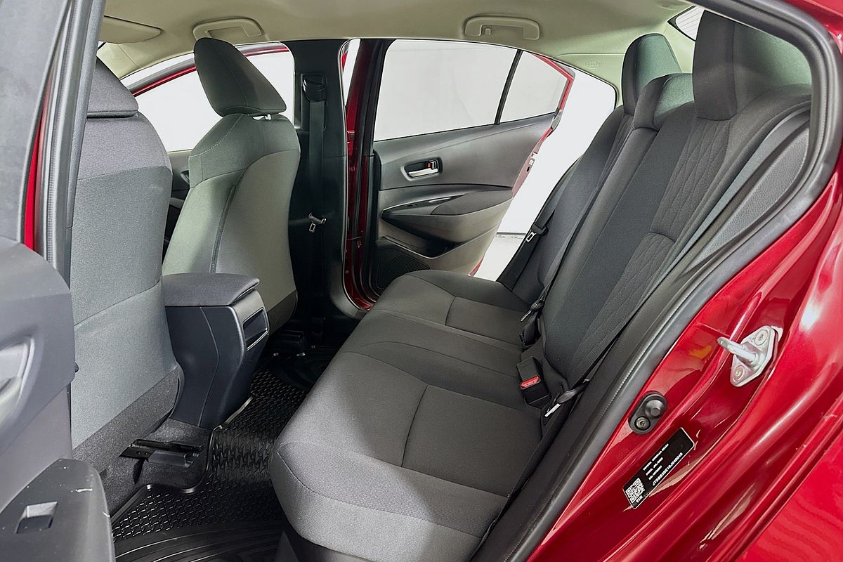 2022 Toyota COROLLA SX HYBRID ZWE211R