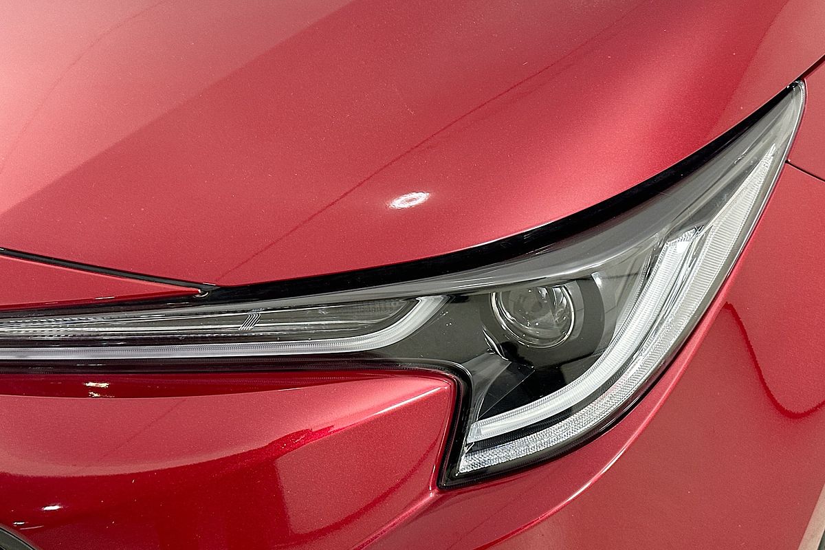 2022 Toyota COROLLA SX HYBRID ZWE211R