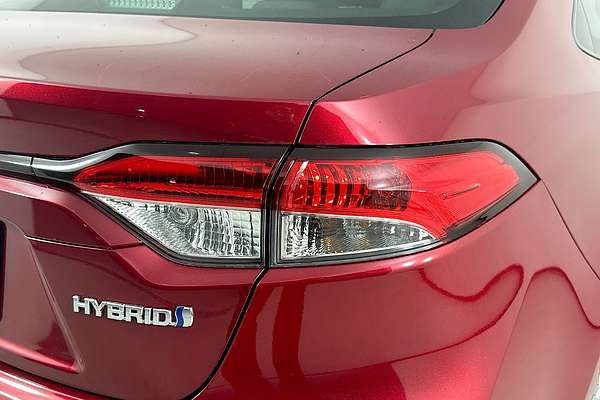 2022 Toyota COROLLA SX HYBRID ZWE211R