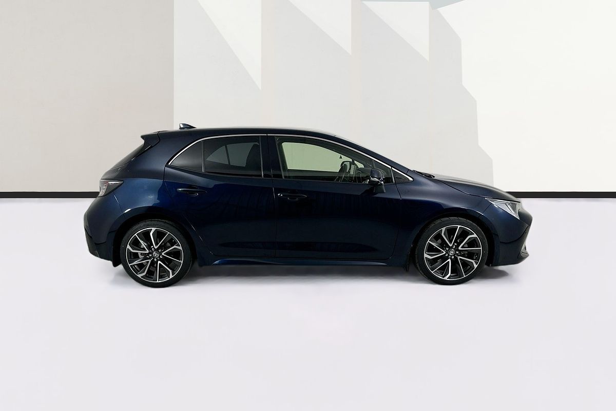 2020 Toyota COROLLA ZR MZEA12R