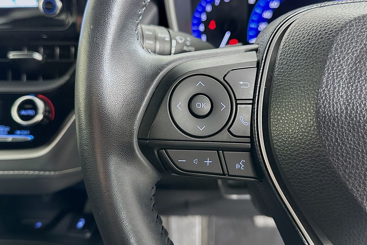 2020 Toyota COROLLA ZR MZEA12R