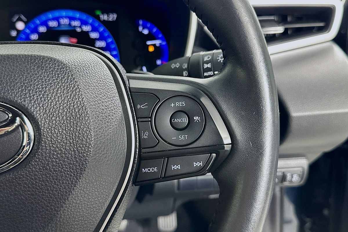 2020 Toyota COROLLA ZR MZEA12R