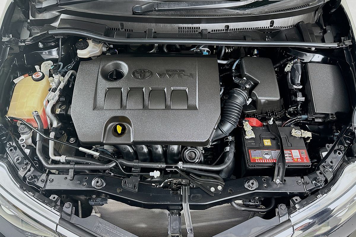 2017 Toyota COROLLA ASCENT SPORT ZRE182R MY15