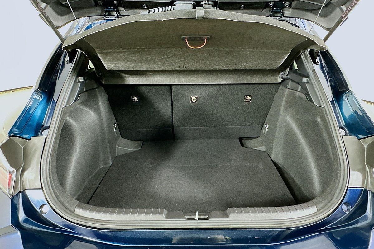 2021 Toyota COROLLA ZR HYBRID ZWE211R