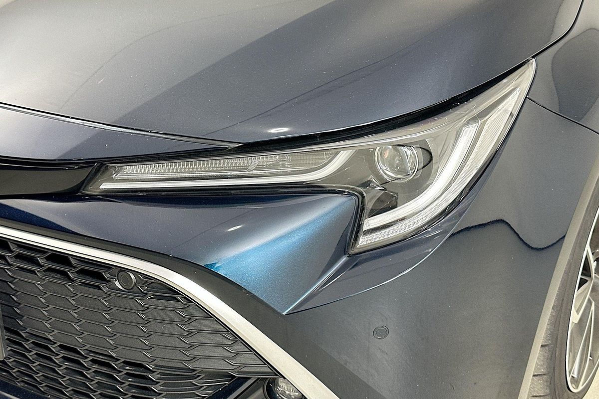 2020 Toyota COROLLA ZR MZEA12R