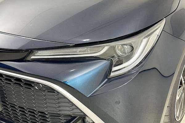 2020 Toyota COROLLA ZR MZEA12R