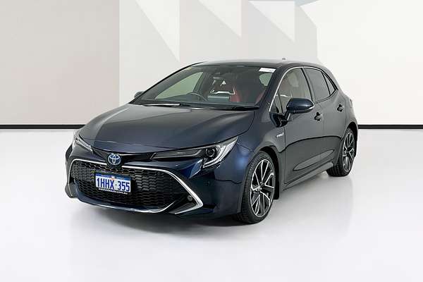 2021 Toyota COROLLA ZR HYBRID ZWE211R