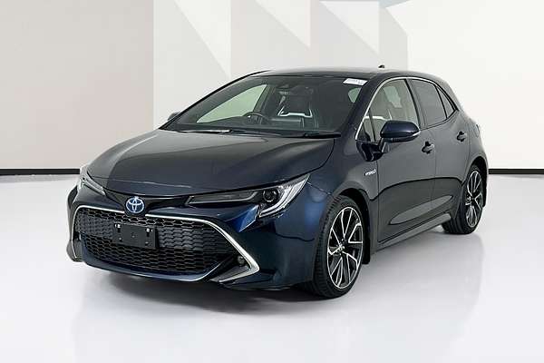 2019 Toyota COROLLA ZR HYBRID ZWE211R