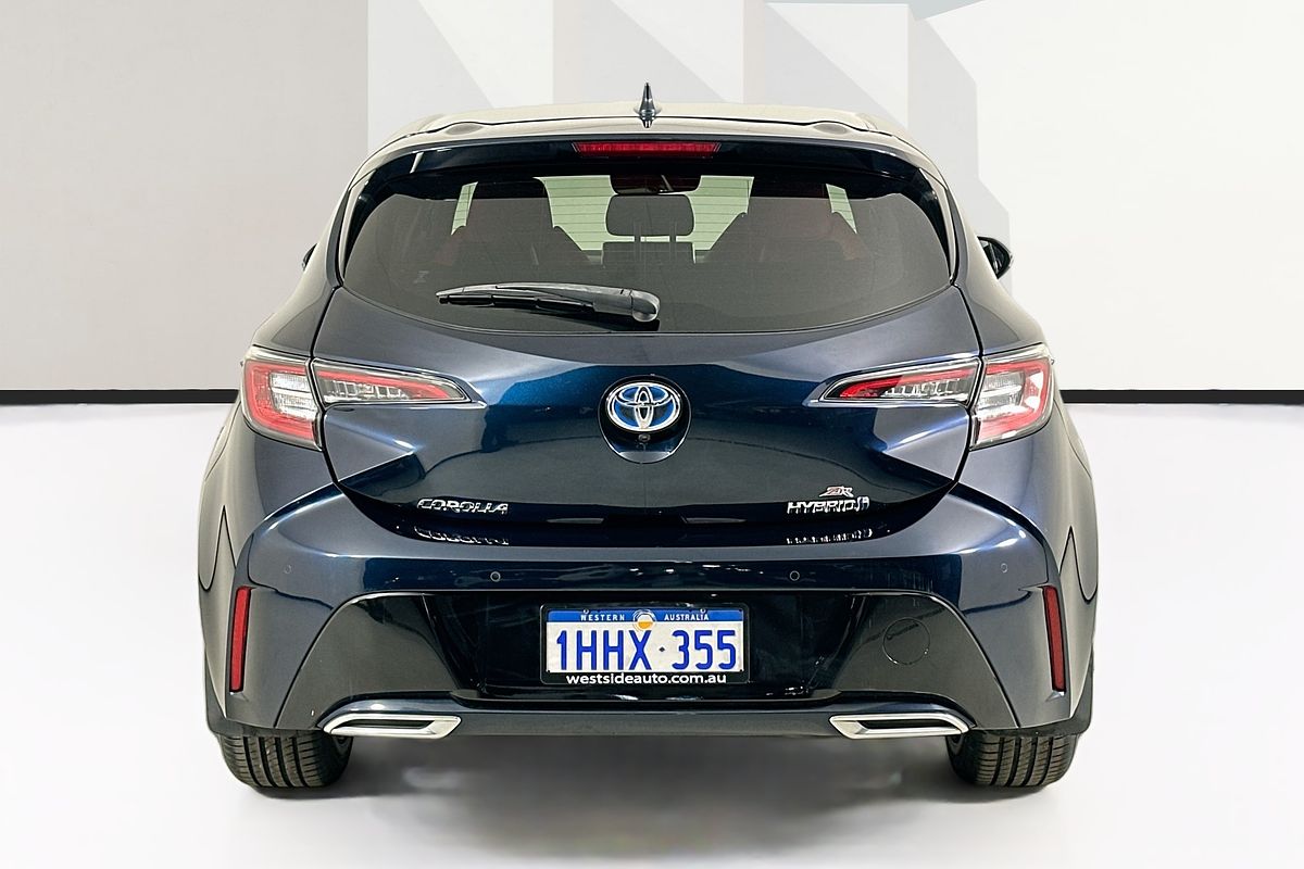 2021 Toyota COROLLA ZR HYBRID ZWE211R