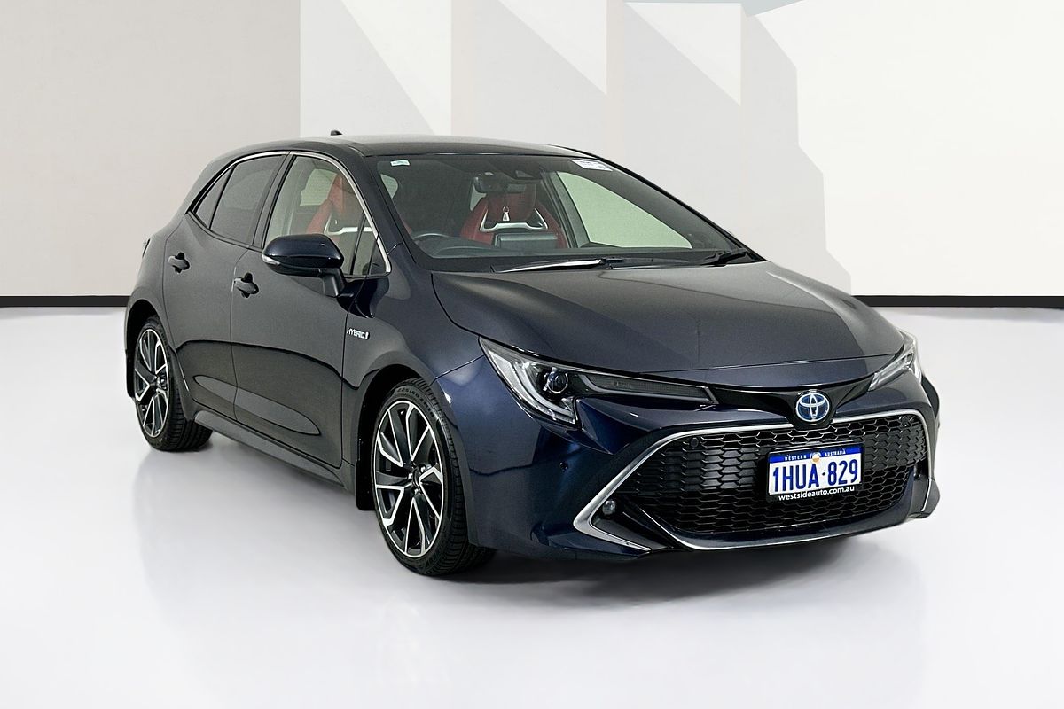 2021 Toyota COROLLA ZR HYBRID ZWE211R