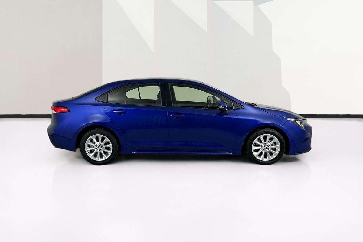 2021 Toyota COROLLA ASCENT SPORT MZEA12R