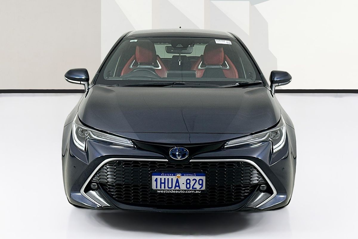 2021 Toyota COROLLA ZR HYBRID ZWE211R
