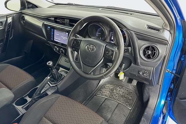 2016 Toyota Corolla SX ZRE182R
