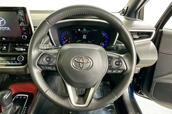 2021 Toyota COROLLA ZR HYBRID ZWE211R