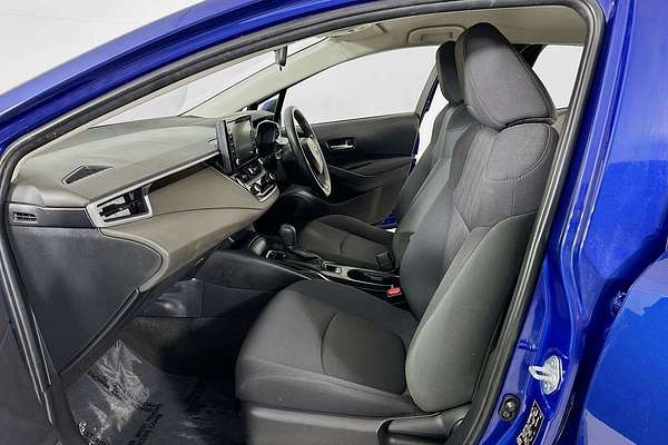 2021 Toyota COROLLA ASCENT SPORT MZEA12R