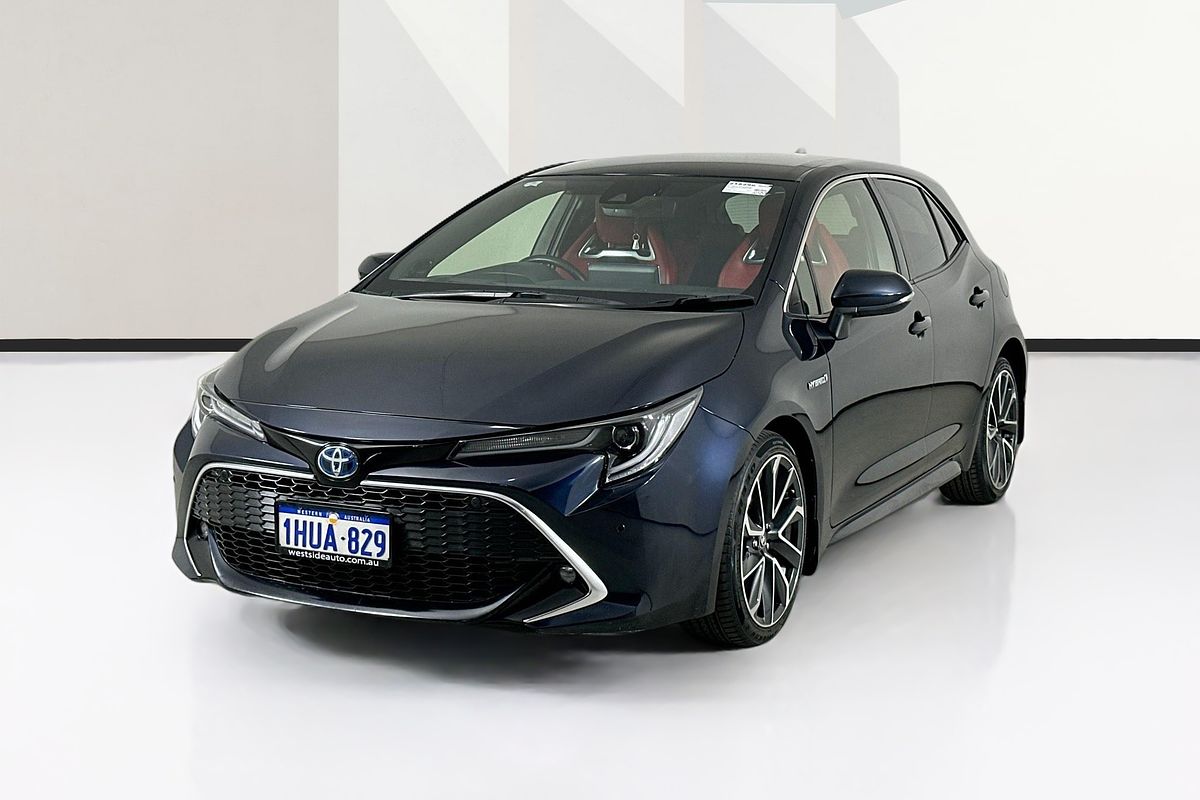 2021 Toyota COROLLA ZR HYBRID ZWE211R