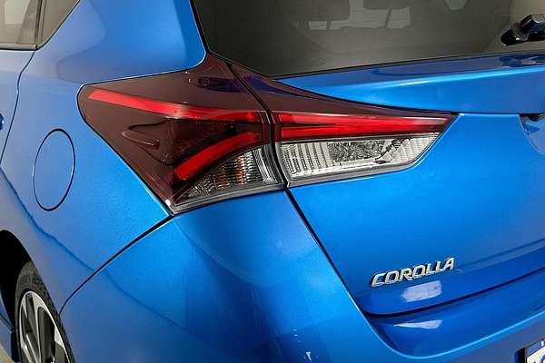 2016 Toyota Corolla SX ZRE182R