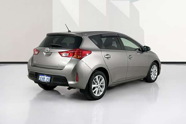 2013 Toyota COROLLA ASCENT SPORT ZRE182R