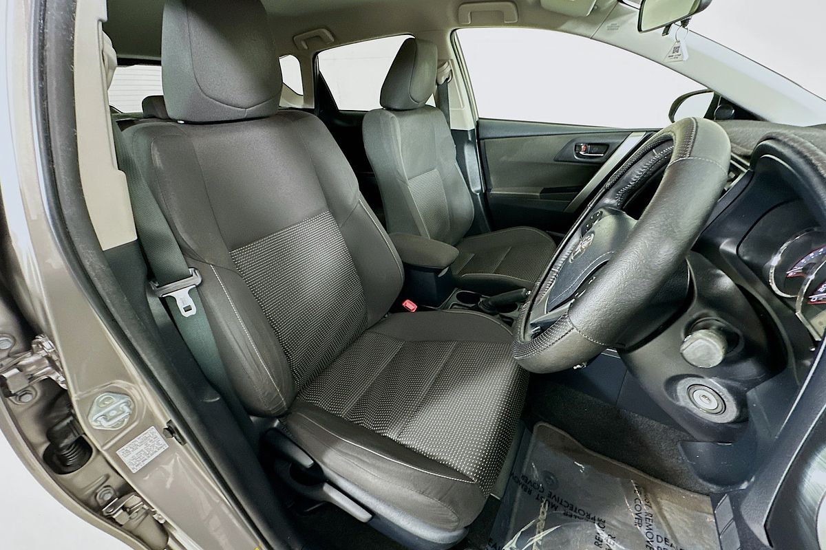 2013 Toyota COROLLA ASCENT SPORT ZRE182R