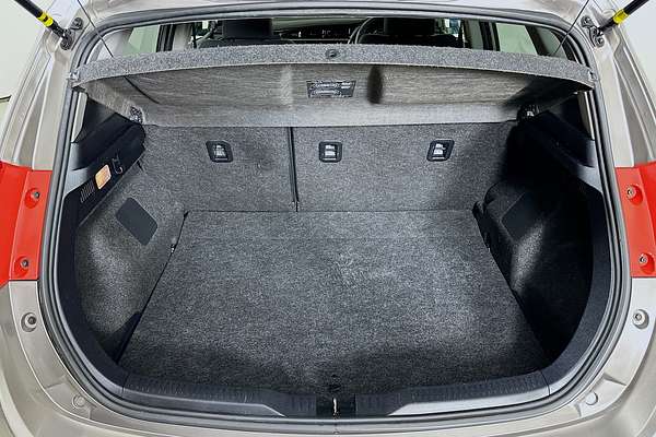 2013 Toyota COROLLA ASCENT SPORT ZRE182R
