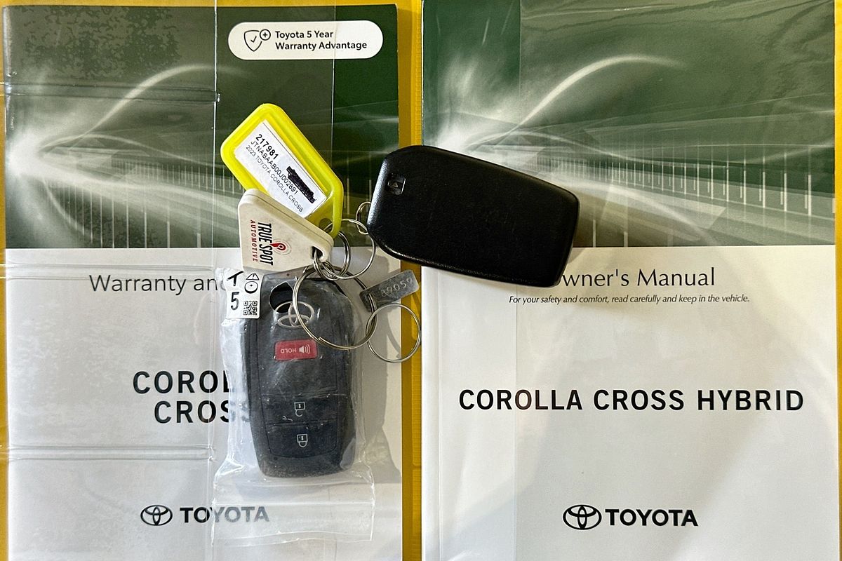 2023 Toyota COROLLA CROSS GXL 2WD HYBRID MXGH10R