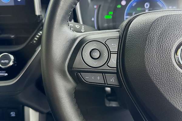 2024 Toyota COROLLA CROSS GXL AWD HYBRID MXGH15R