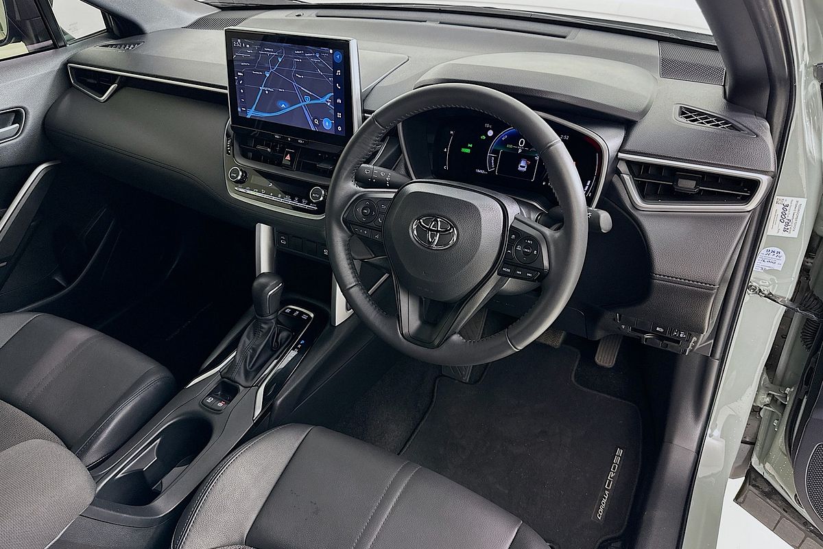 2024 Toyota COROLLA CROSS GXL AWD HYBRID MXGH15R