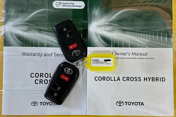 2024 Toyota COROLLA CROSS GXL AWD HYBRID MXGH15R