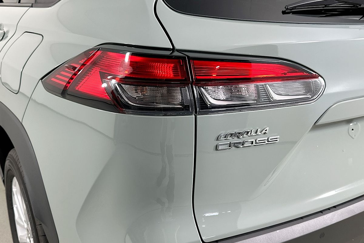 2024 Toyota COROLLA CROSS GXL AWD HYBRID MXGH15R