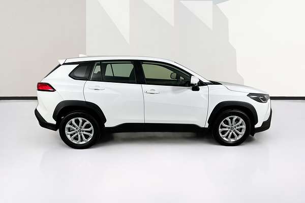 2024 Toyota COROLLA CROSS GX 2WD MXGA10R