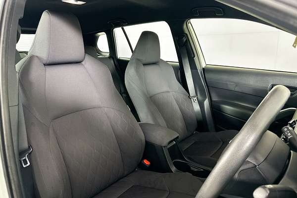 2024 Toyota COROLLA CROSS GX 2WD MXGA10R