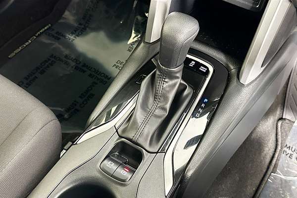 2024 Toyota COROLLA CROSS GX 2WD HYBRID MXGH10R