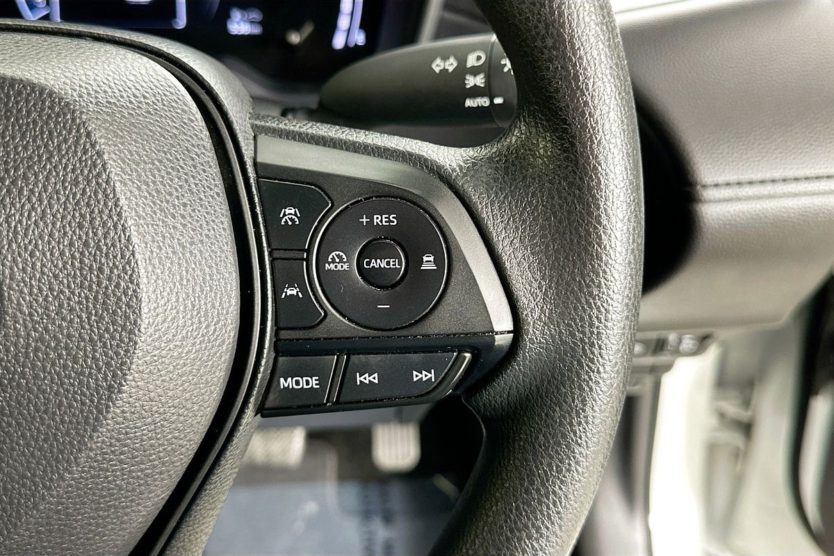 2024 Toyota COROLLA CROSS GX 2WD HYBRID MXGH10R